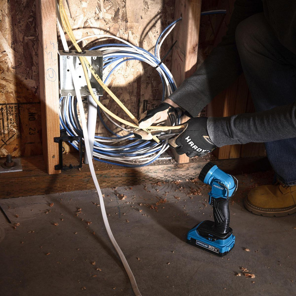 20V Cordless 220 Lumen Work Light P334913