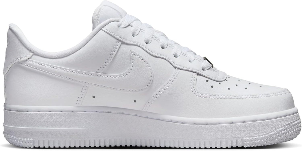 Air Force 1 Women's Size 7.5 X425265