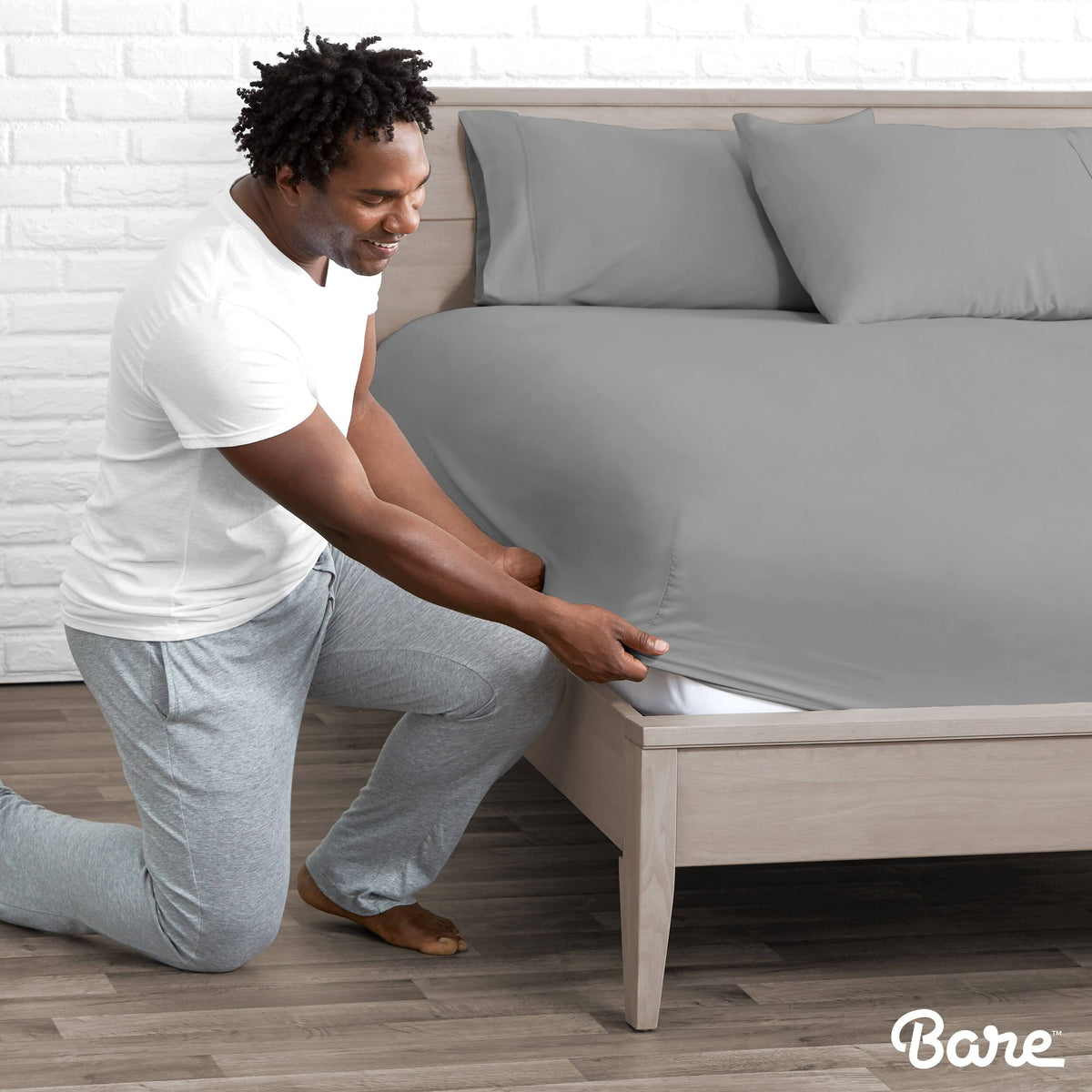 5-Pack Microfiber Fitted Bottom Sheets, Deep Pocket - Split King - Taupe F85380