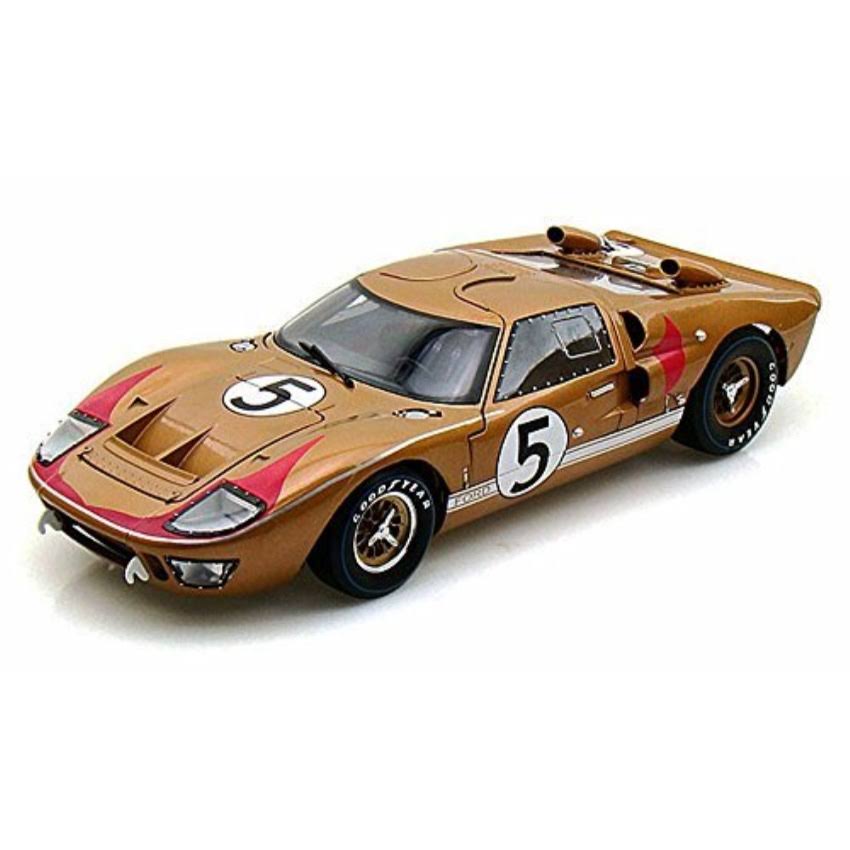 1/18 Scale Diecast Model Car O405