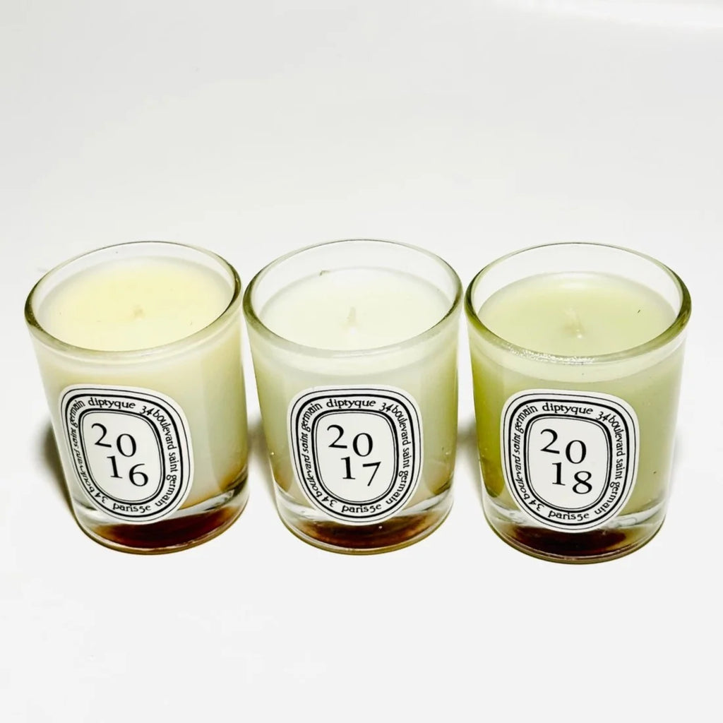 Set of 12 Pine Scent Candles N209