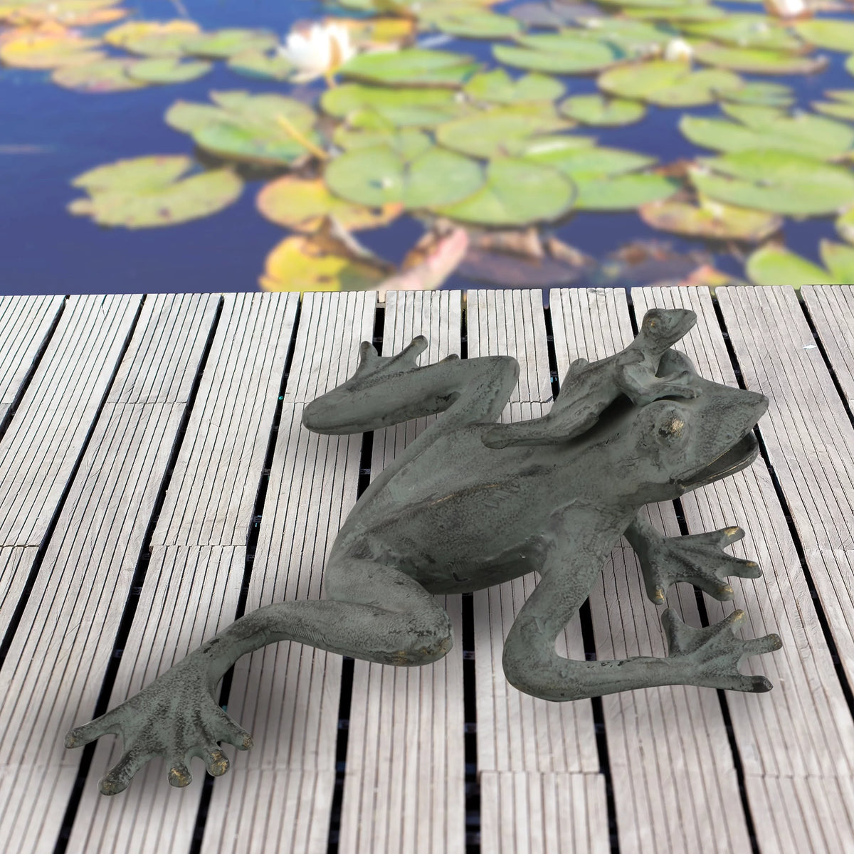 Verdigris Green Metal Garden Sculpture T8828