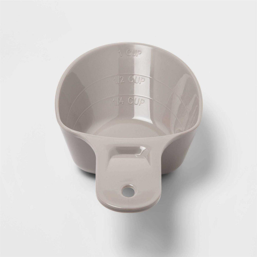 Pet Food Storage Tub with Built-in Scoop J948