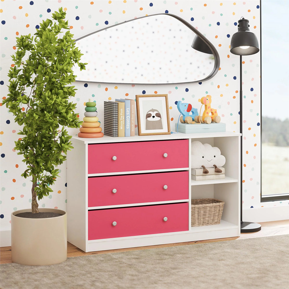 White Wide Dresser with 3 Fabric Bins Y6926