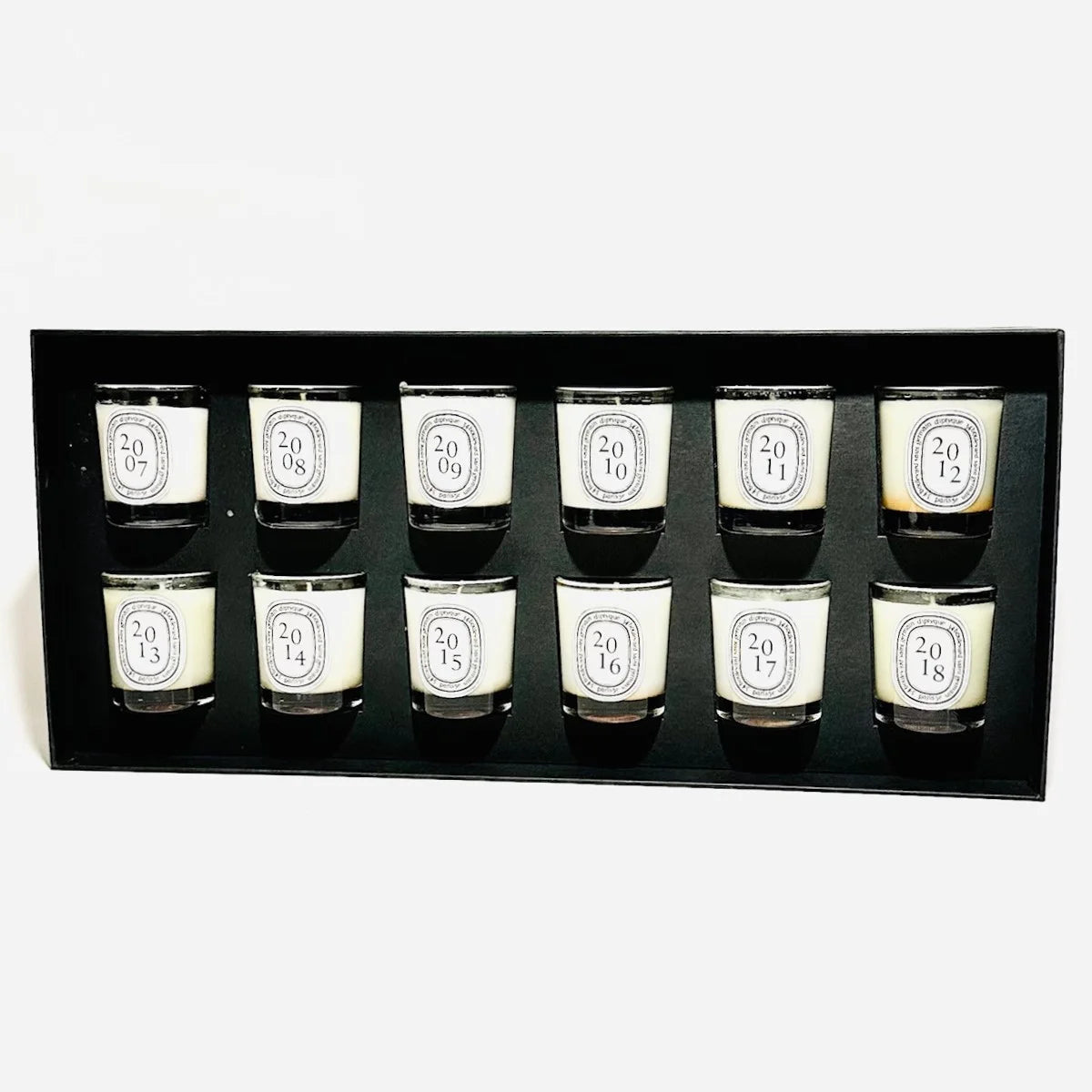 Set of 12 Pine Scent Candles N209