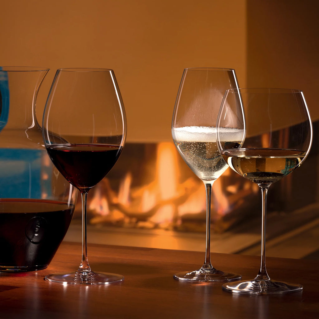 Set of 4 Large White Wine Glasses Y890755
