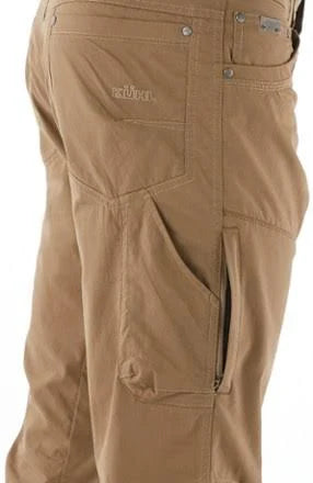 Dark Khaki Men&s Air Pant E27400