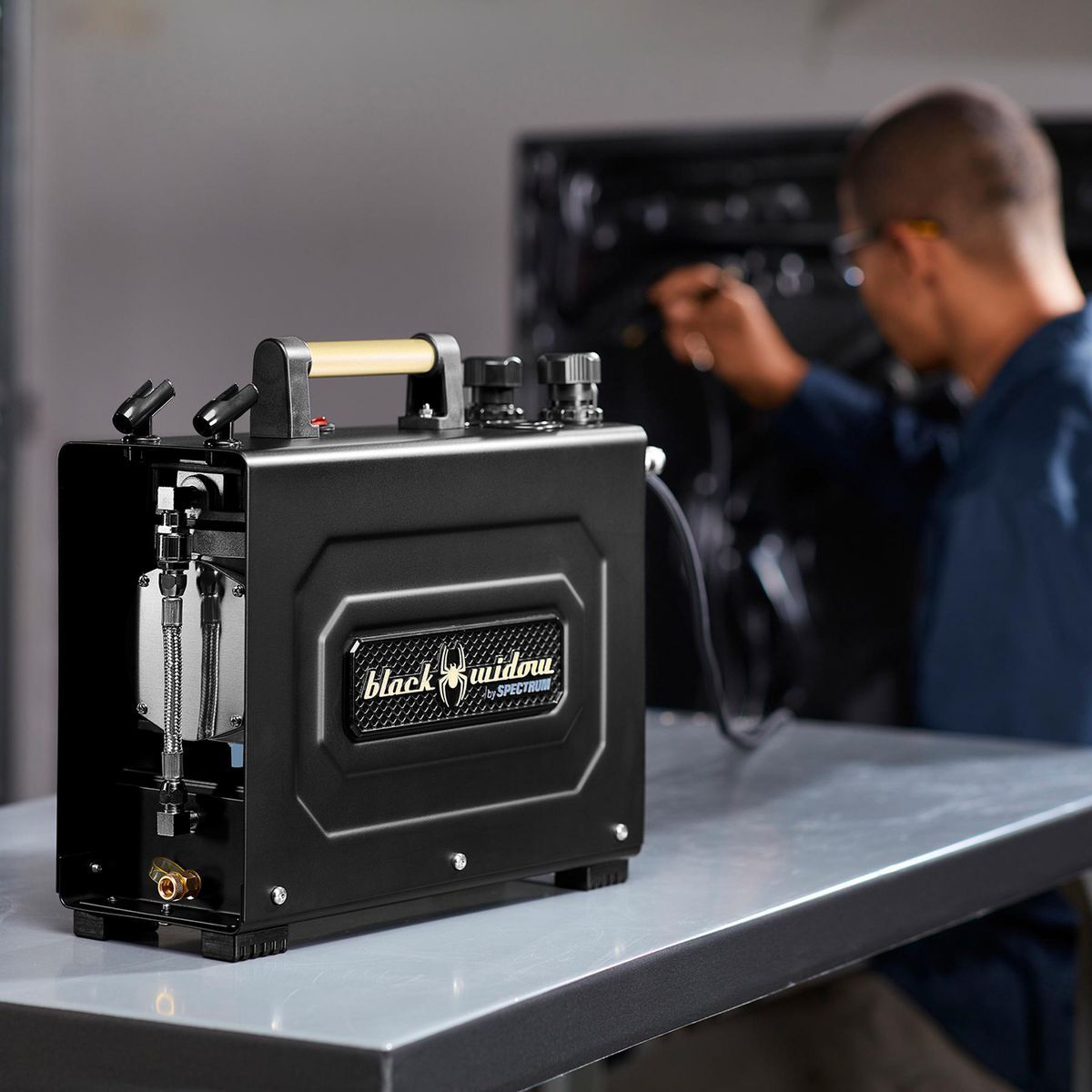 Airbrush Compressor Kit H81698