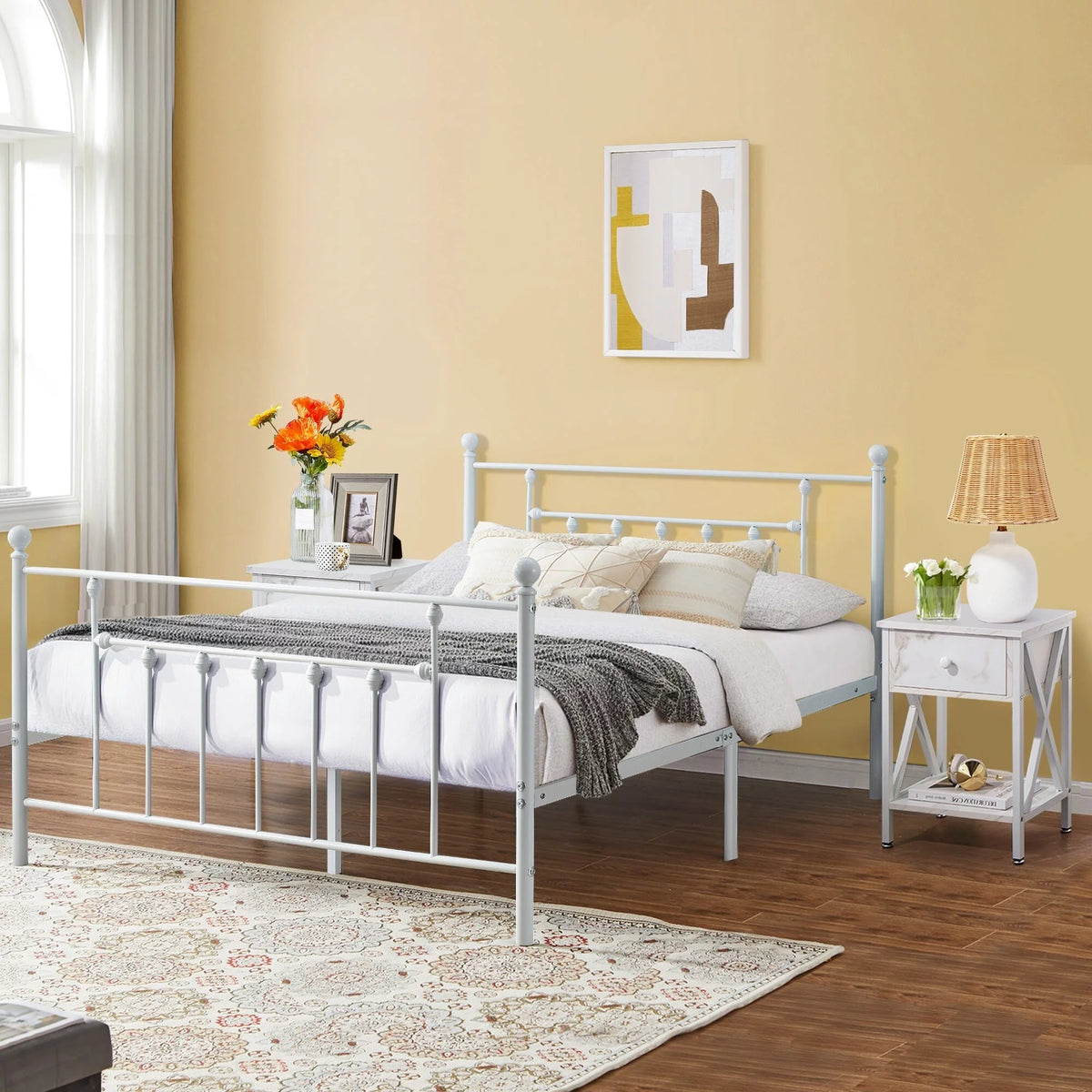 White 3-Pieces Bedroom Set with Platform Bed Frame and 2 Nightstands Full M323602