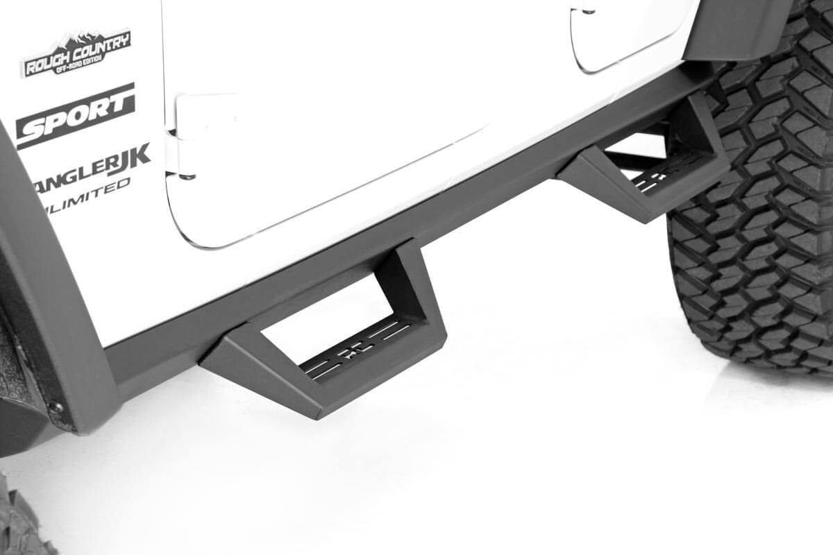 Black Drop Side Step Bars Y341