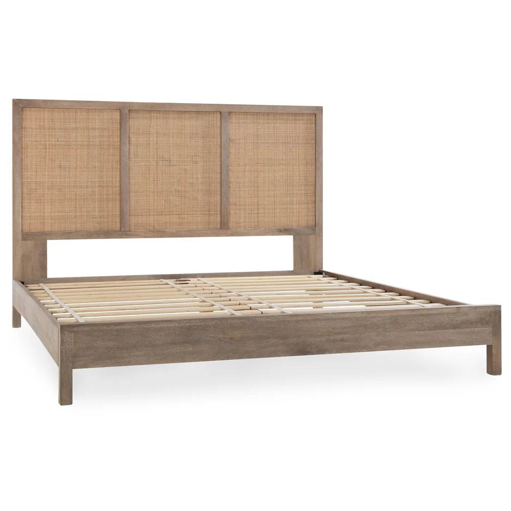 Queen Bed in Taupe G499541