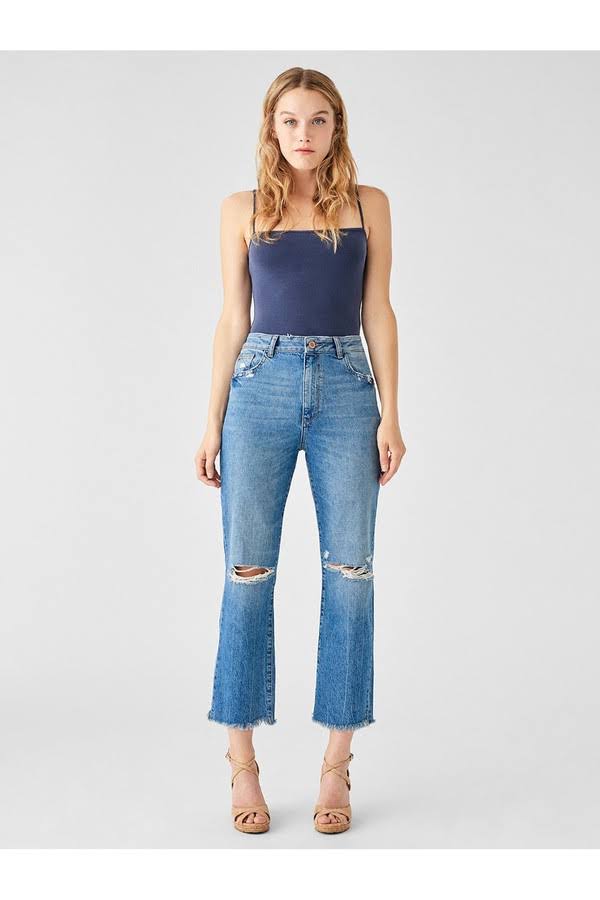 Veracruz High Rise Vintage Straight Jeans M465148